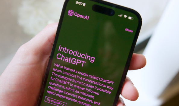 ChatGPT 写文章为什么有 AI 味？我后来才发现的问题不在工具